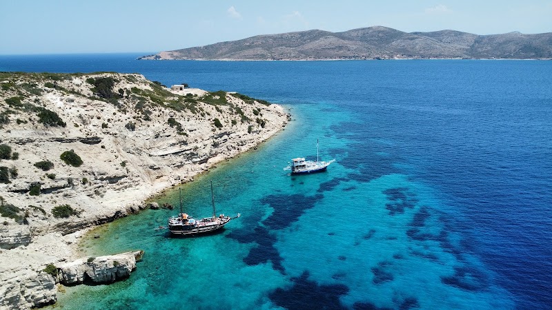 Helios Tours