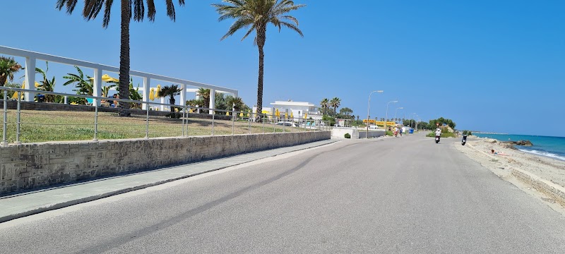 Tigaki Beach